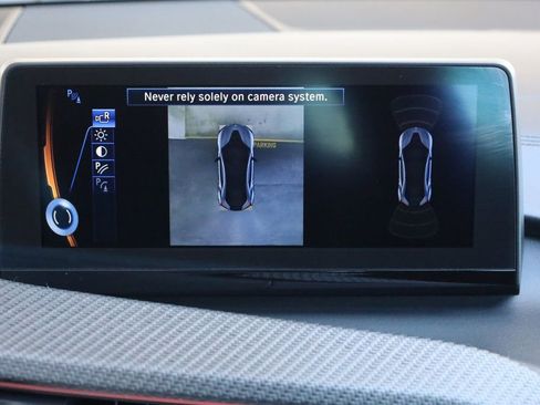 Used 2017 BMW i8 image 37