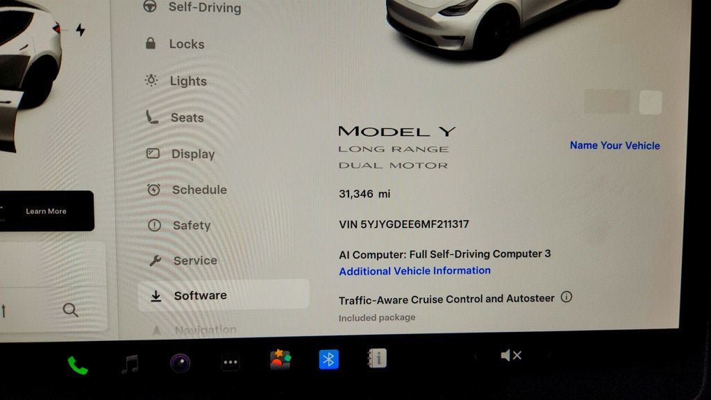 Used 2021 Tesla Model Y Long Range AWD/4WD image 14
