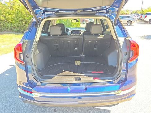 Certified 2023 GMC Terrain Denali image 5