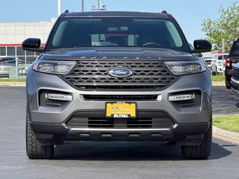 Certified 2023 Ford Explorer XLT w/ Equipment Group 202A image 10