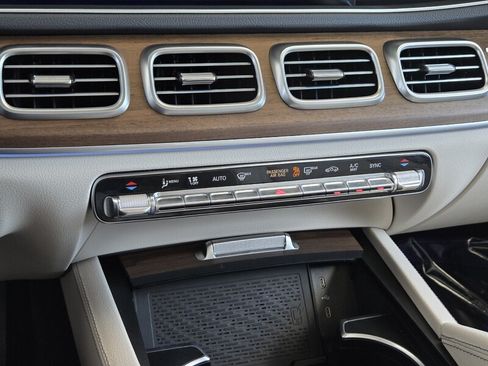 Certified 2026 Mercedes-Benz GLE 350 4MATIC image 31