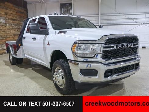 Used 2024 RAM 3500 Tradesman w/ Chrome Appearance Group AWD/4WD image 56
