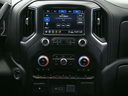 Used 2020 GMC Sierra 1500 AT4 w/ AT4 Premium Package image 15