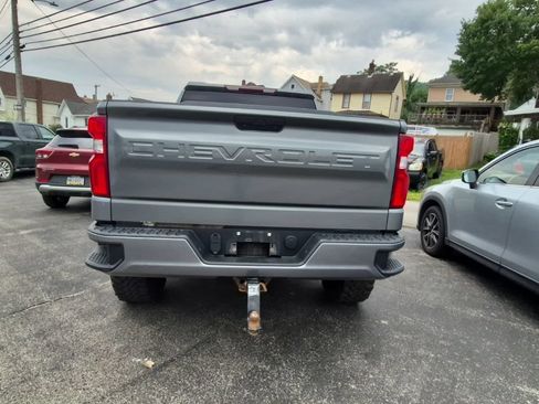 Used 2020 Chevrolet Silverado 1500 Custom w/ Custom Value Package AWD/4WD image 6
