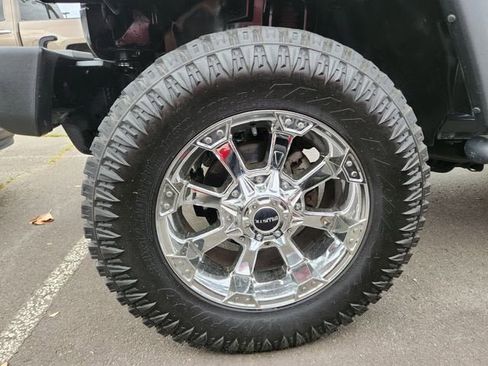 Used 2013 Jeep Wrangler Sport image 8