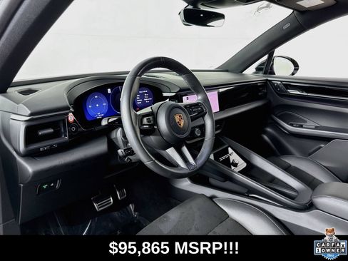 Used 2025 Porsche Macan 4S Electric AWD/4WD image 19