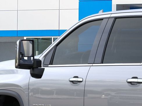 New 2026 Chevrolet Silverado 2500 LTZ w/ LTZ Premium Package AWD/4WD image 12