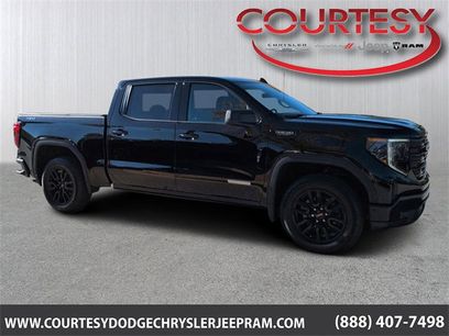 Used 2022 GMC Sierra 1500 Elevation w/ Preferred Package