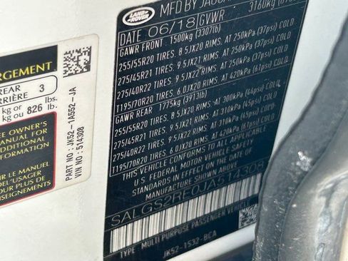 Used 2018 Land Rover Range Rover Supercharged image 37