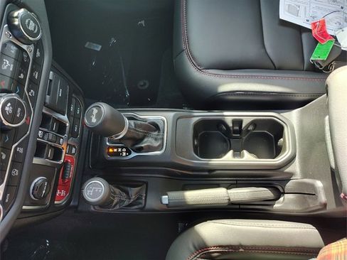 New 2026 Jeep Wrangler Unlimited Rubicon w/ Safety Group image 26