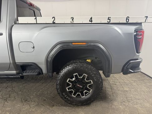 Used 2026 GMC Sierra 2500 AT4X AWD/4WD image 5