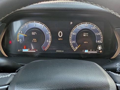 Certified 2023 Jeep Grand Cherokee Limited w/ Luxury Tech Group II AWD/4WD image 27