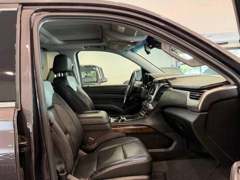Used 2018 Chevrolet Tahoe LT AWD/4WD image 8