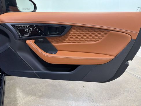 New 2024 Jaguar F-TYPE R AWD/4WD image 21