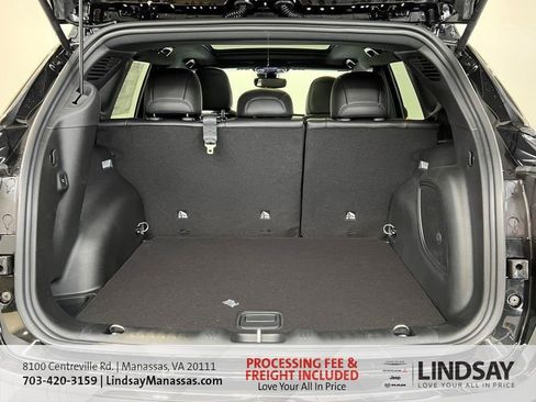 New 2026 Jeep Compass Limited w/ Sun, Sound & Navigation Group AWD/4WD image 8