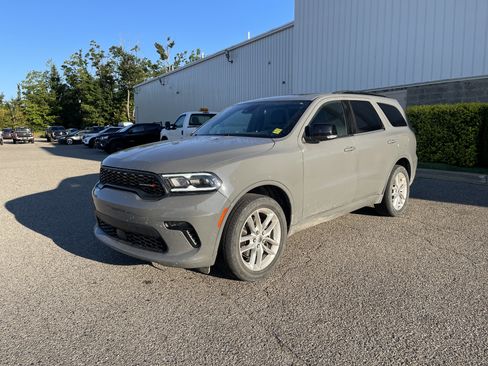 Used 2023 Dodge Durango GT AWD/4WD image 8