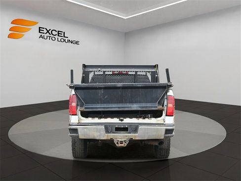 Used 2018 Chevrolet Silverado 3500 LT image 4