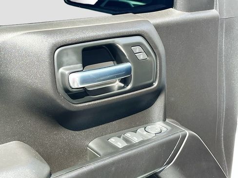 Used 2025 Chevrolet Silverado 1500 Custom w/ Rally Edition AWD/4WD image 17