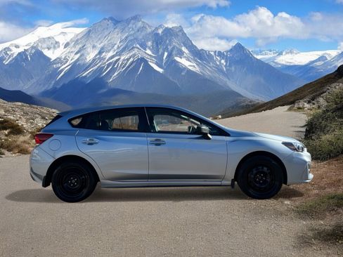 Used 2019 Subaru Impreza 2.0i image 6