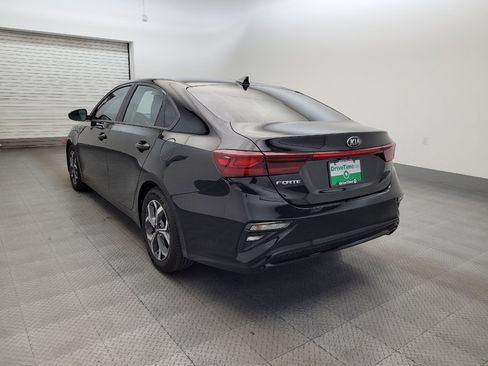 Used 2021 Kia Forte LXS FWD image 5