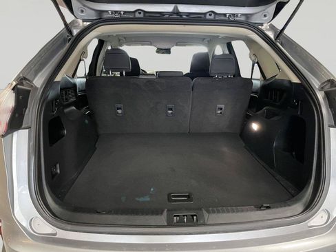 Used 2021 Ford Edge SE AWD/4WD image 9