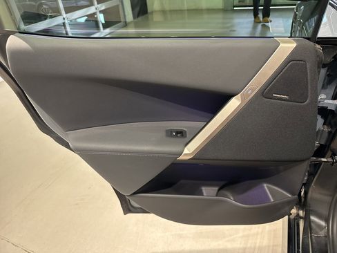 Used 2026 BMW iX xDrive60 w/ Premium Package image 34