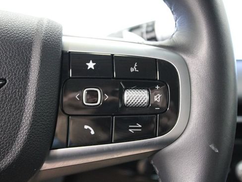 Used 2025 Genesis G80 2.5T AWD/4WD image 34