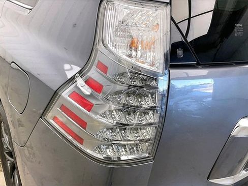 Used 2023 Lexus GX 460 Premium image 27