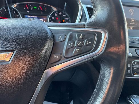 Used 2019 Chevrolet Equinox LT image 30