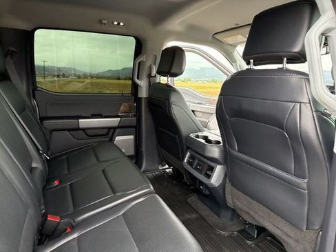 Used 2024 Ford F350 Lariat w/ Black Appearance Package AWD/4WD image 36