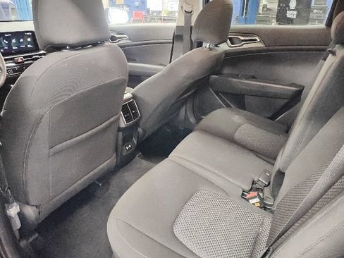 Certified 2026 Kia Sportage LX FWD image 13