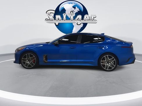 Certified 2023 Kia Stinger GT2 image 3