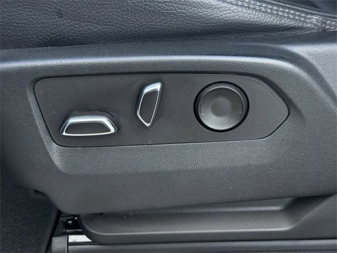 Used 2022 GMC Yukon Denali w/ Max Trailering Package image 30