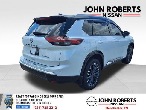 Used 2024 Nissan Rogue Platinum FWD image 17