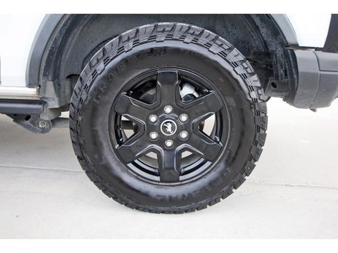 Used 2024 Ford Bronco Black Diamond image 30