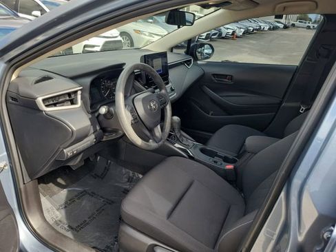 Used 2023 Toyota Corolla LE w/ LE Convenience Package image 9