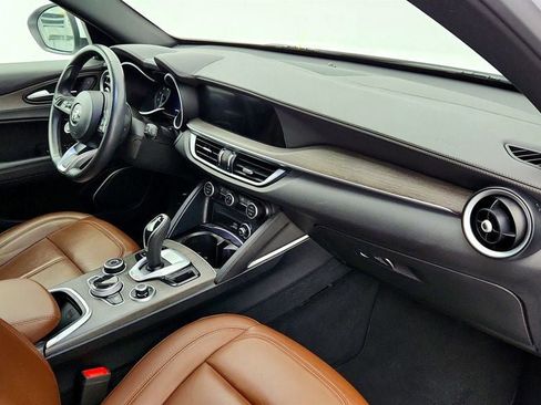 Used 2022 Alfa Romeo Stelvio Ti image 26