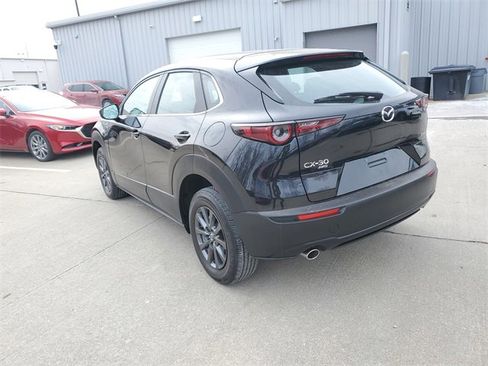 Used 2023 MAZDA CX-30 AWD 2.5 S image 3