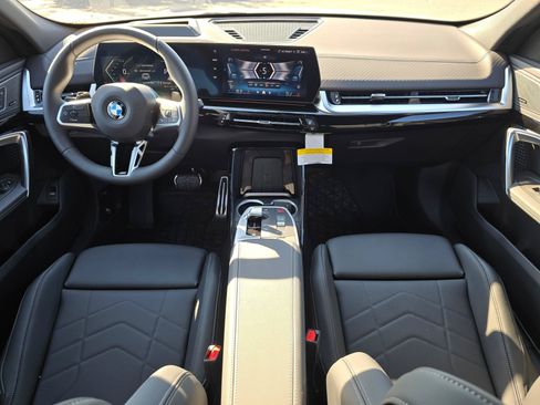 New 2026 BMW X2 xDrive28i w/ Technology Package AWD/4WD image 9