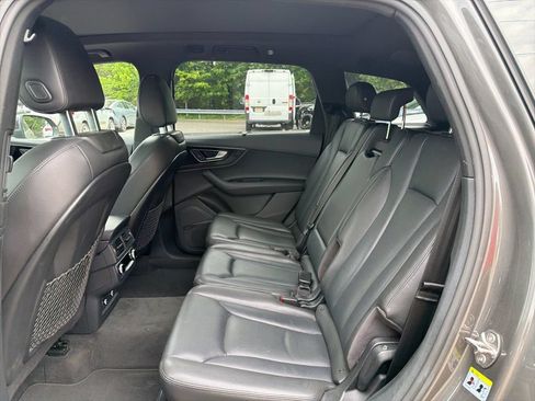 Used 2018 Audi Q7 3.0T Prestige AWD/4WD image 6
