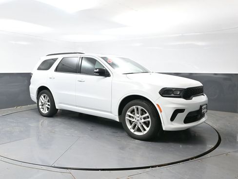 Used 2024 Dodge Durango GT AWD/4WD image 5
