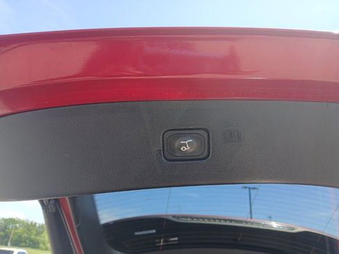 Used 2022 Ford Edge Titanium AWD/4WD image 38