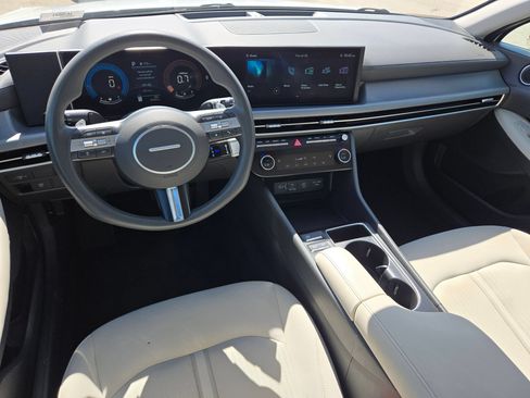 Used 2025 Hyundai Sonata SEL FWD image 15