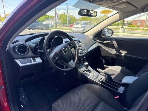 Used 2013 MAZDA MAZDA3 i Touring FWD image 9