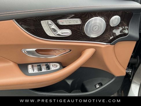 Used 2018 Mercedes-Benz E 400 4MATIC Cabriolet image 16