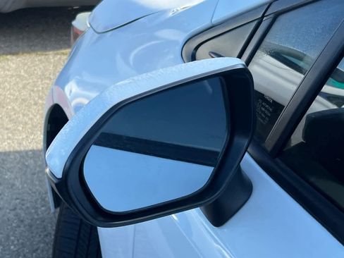 Used 2021 Toyota Corolla LE FWD image 8