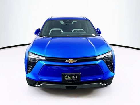 Used 2024 Chevrolet Blazer EV LT AWD/4WD image 2