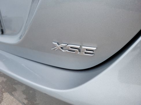 Used 2023 Toyota Camry XSE FWD image 29