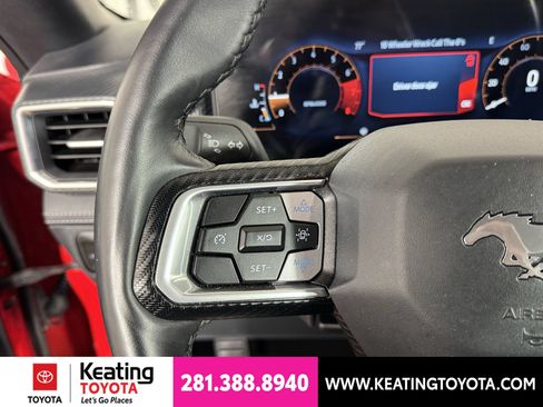 Used 2025 Ford Mustang Premium RWD image 22