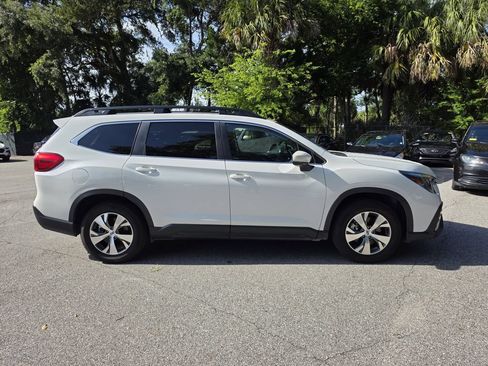 Used 2025 Subaru Ascent Premium AWD/4WD image 2